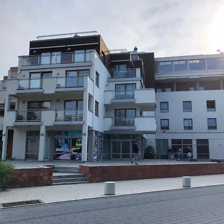 Przy Plazy Lejlighed *